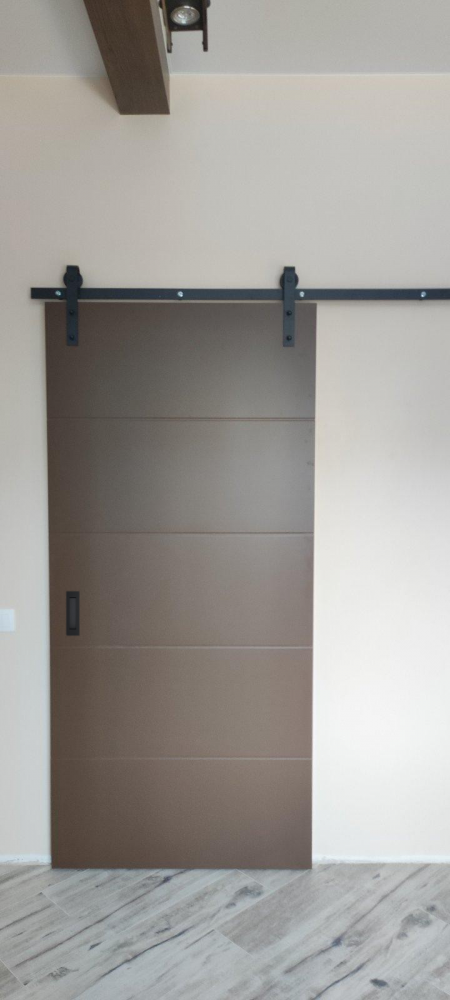 Дверь в эмали Оскар